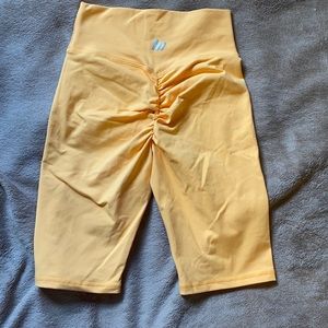 Muscle nation booty scrunch shorts